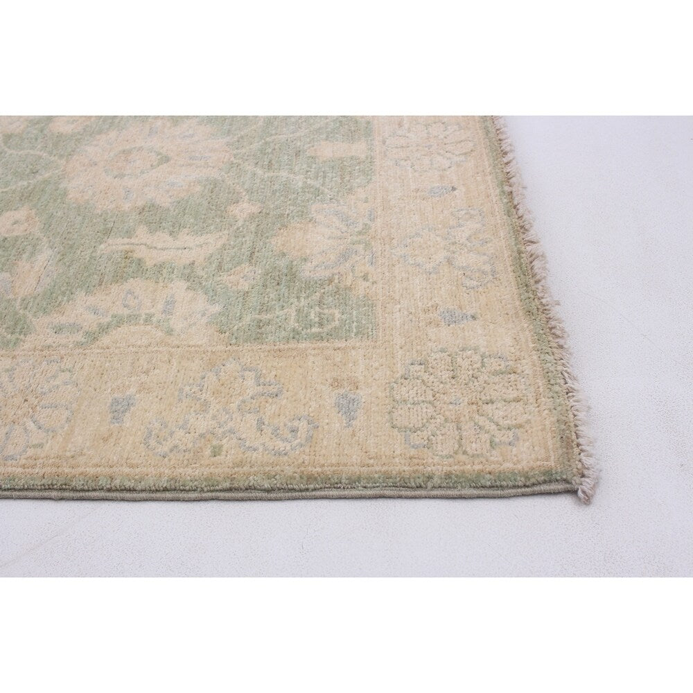 Hand-knotted Peshawar Oushak Gold Wool Rug - 2'9 x 9'10/2'9" x 9'10" Runner