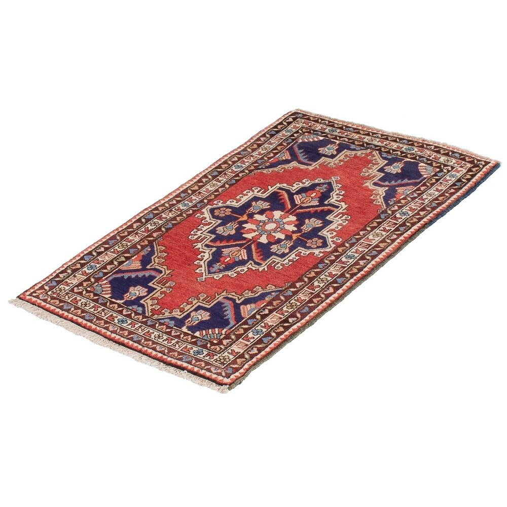 eCarpetGallery Hand-knotted Tafresh Red Wool Rug - 2'8 x 4'2