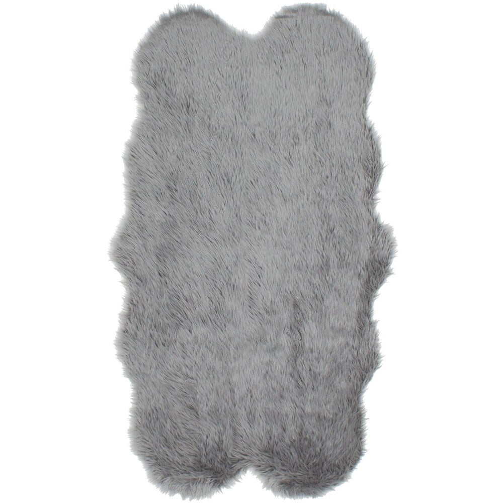 eCarpetGallery Handmade Le Hiver Grey Faux Fur Rug