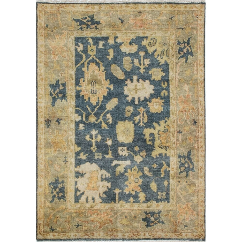 ecarpetgallery Hand-knotted Royal Ushak Beige/ Blue Wool Rug (4'2 x 5'11)